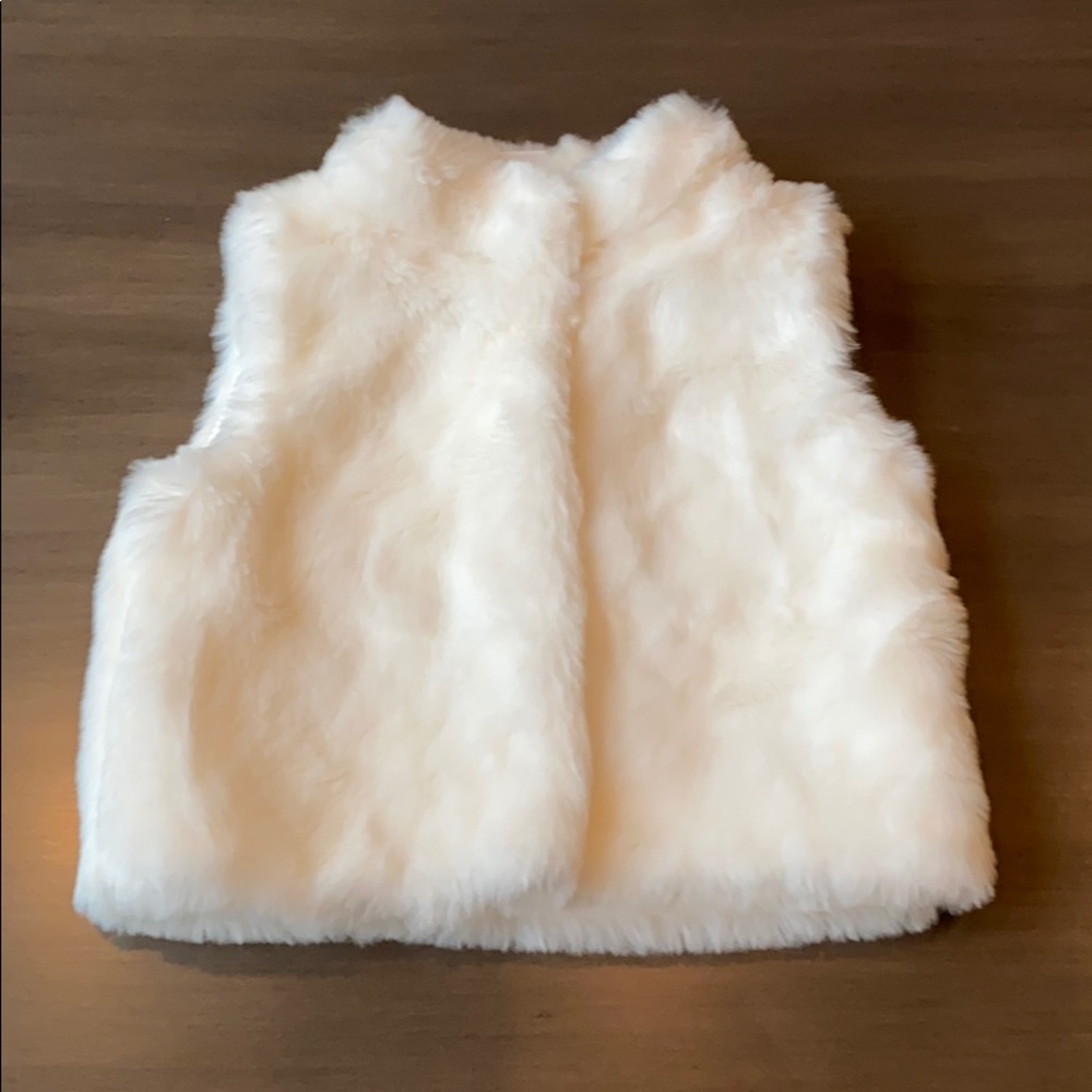 Like New Carter’s Faux Fur Vest